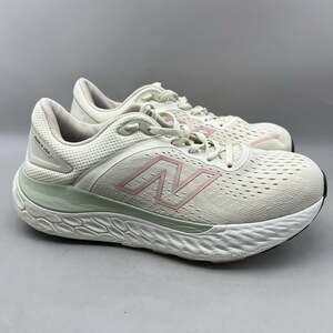 New Balance 1540 v4 Running Shoes Women Size 11 B White Pink Comfort Sneakers